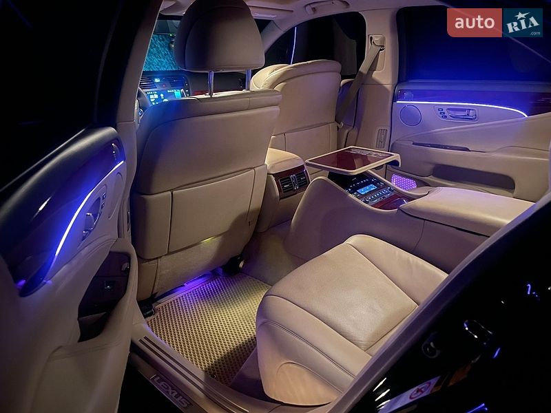 Седан Lexus LS 2007 в Киеве