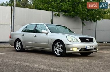 Седан Lexus LS 2001 в Киеве