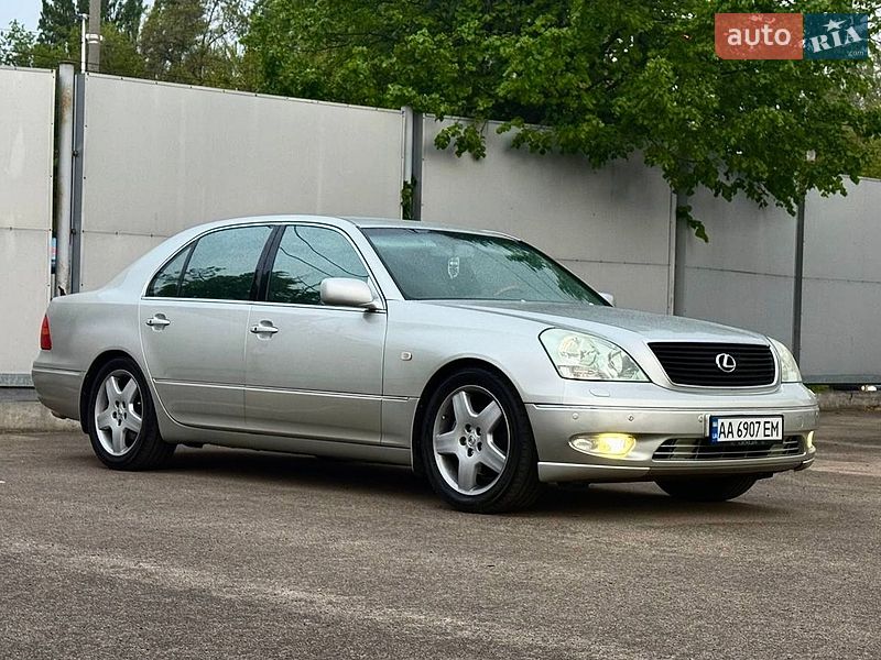 Седан Lexus LS 2001 в Киеве