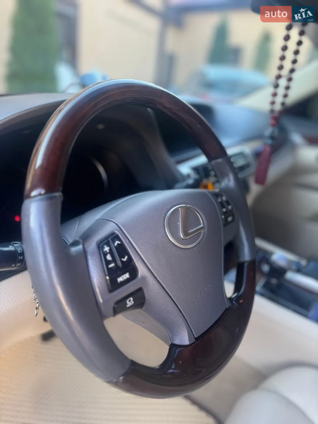 2013 Lexus LS - мініатюра 22