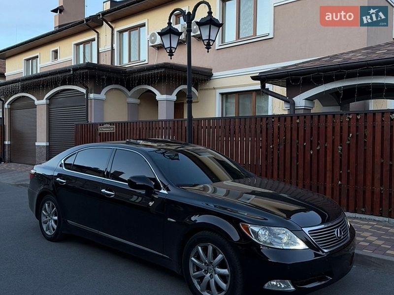 Седан Lexus LS 2007 в Києві