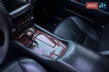 Седан Lexus LS 2007 в Києві