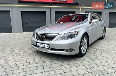 Седан Lexus LS 2007 в Івано-Франківську