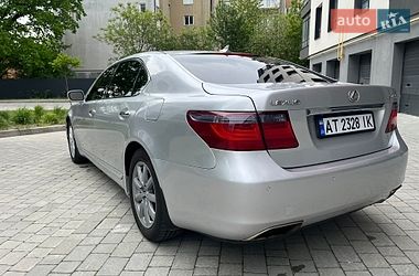Седан Lexus LS 2007 в Івано-Франківську