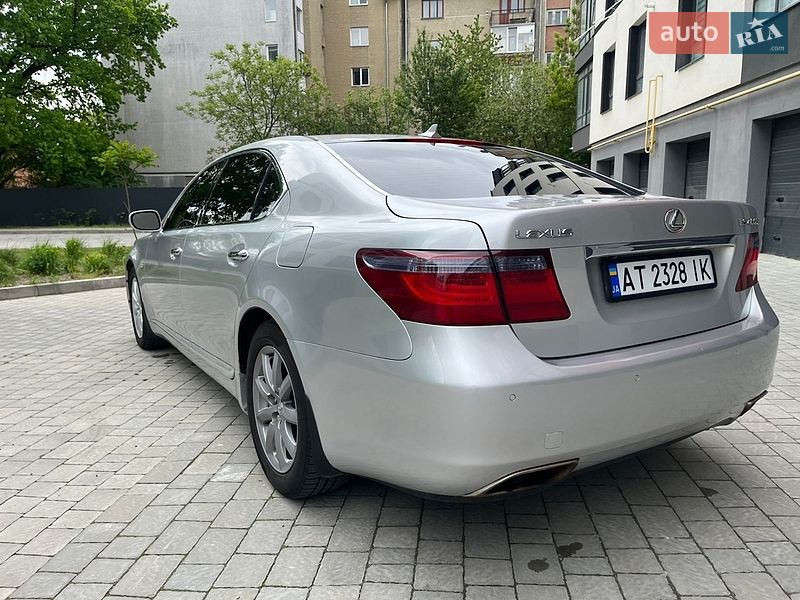 Седан Lexus LS 2007 в Івано-Франківську