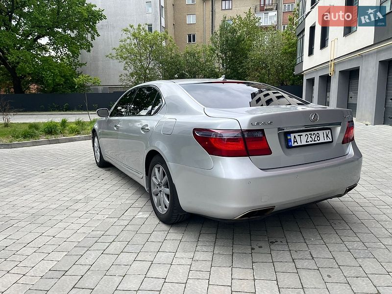 Седан Lexus LS 2007 в Івано-Франківську