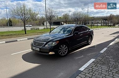 Седан Lexus LS 2007 в Киеве