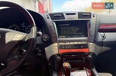 Седан Lexus LS 2007 в Киеве