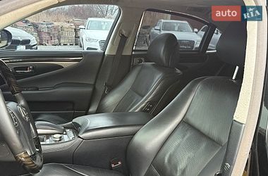 Седан Lexus LS 2013 в Рівному фото 42 Седан Lexus LS 2013 в Рівному