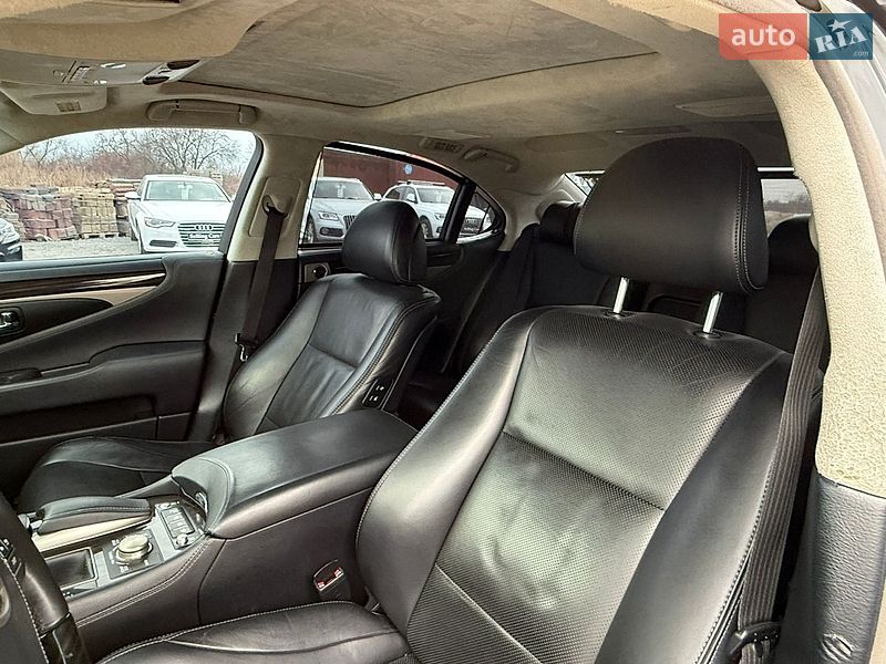 Седан Lexus LS 2013 в Рівному фото 46 Седан Lexus LS 2013 в Рівному