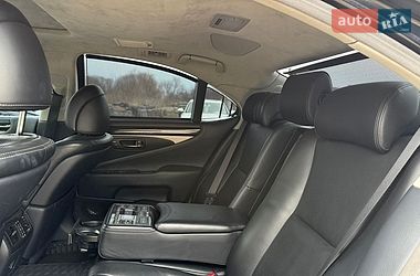 Седан Lexus LS 2013 в Рівному фото 48 Седан Lexus LS 2013 в Рівному