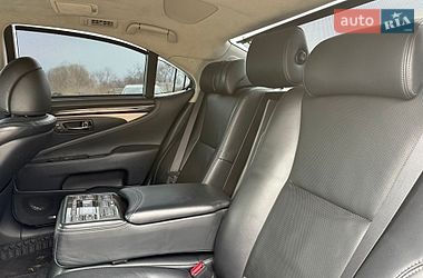 Седан Lexus LS 2013 в Рівному фото 51 Седан Lexus LS 2013 в Рівному