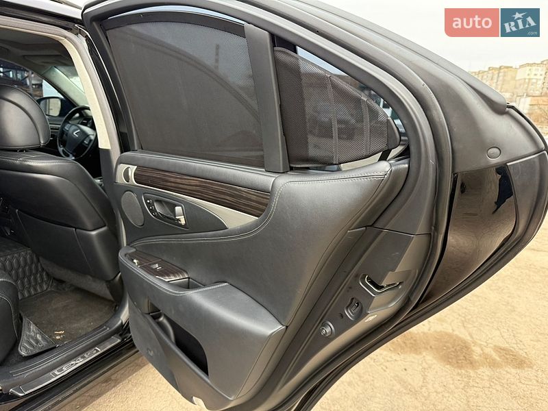 Седан Lexus LS 2013 в Рівному фото 58 Седан Lexus LS 2013 в Рівному