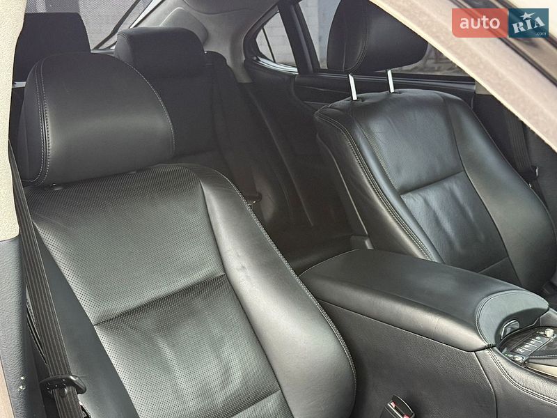 Седан Lexus LS 2013 в Рівному фото 60 Седан Lexus LS 2013 в Рівному