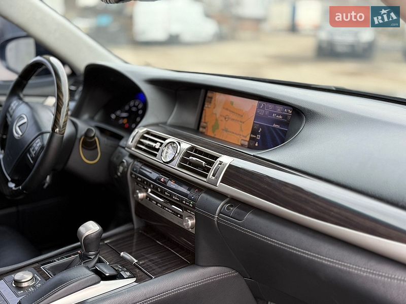 Седан Lexus LS 2013 в Рівному фото 65 Седан Lexus LS 2013 в Рівному