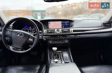 Седан Lexus LS 2013 в Рівному фото 66 Седан Lexus LS 2013 в Рівному