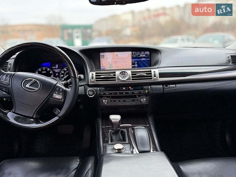 Седан Lexus LS 2013 в Рівному фото 66 Седан Lexus LS 2013 в Рівному