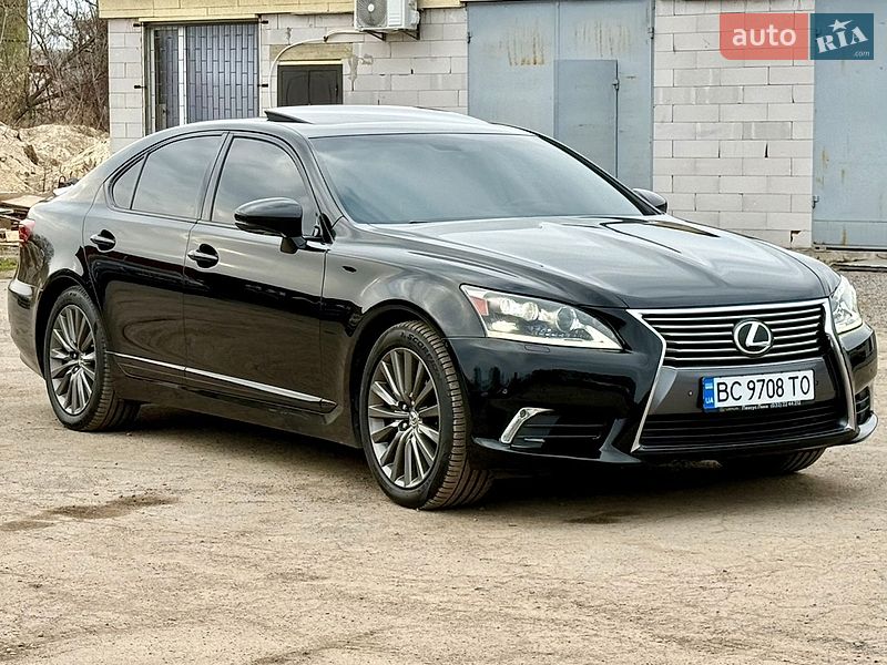 Седан Lexus LS 2013 в Рівному фото 10 Седан Lexus LS 2013 в Рівному