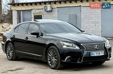 Седан Lexus LS 2013 в Рівному фото 12 Седан Lexus LS 2013 в Рівному