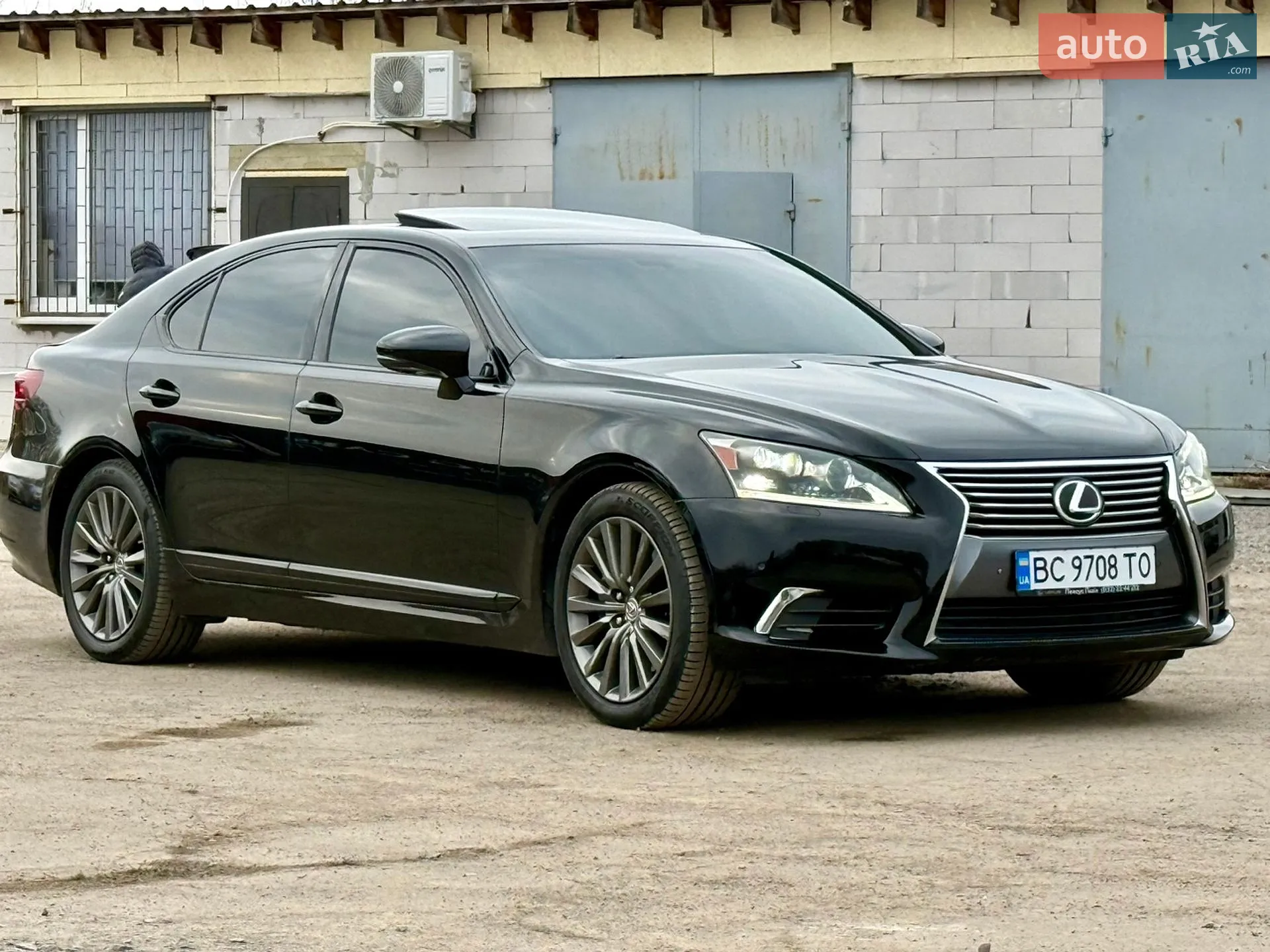 2013 Lexus LS - мініатюра 14