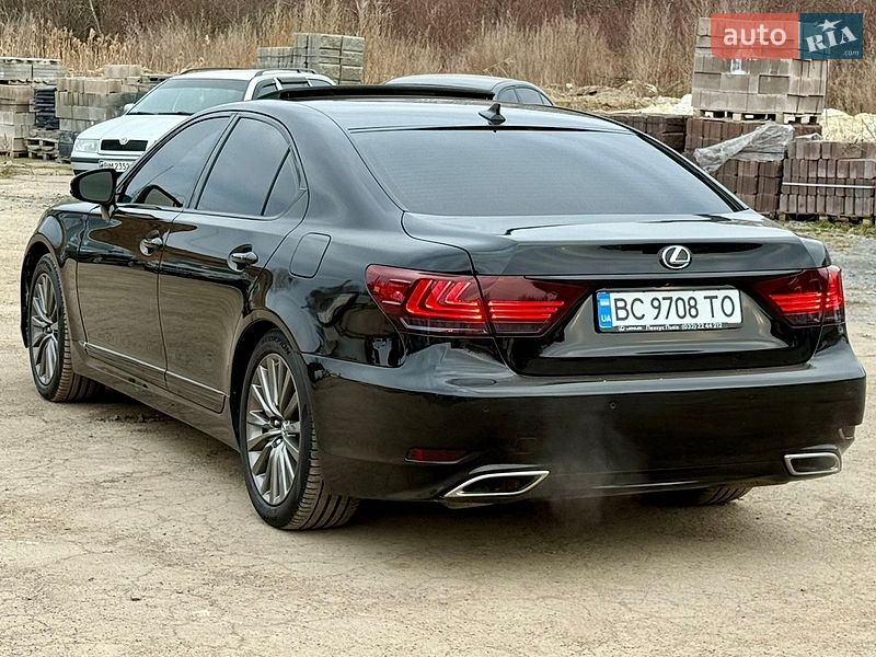 Седан Lexus LS 2013 в Рівному фото 37 Седан Lexus LS 2013 в Рівному