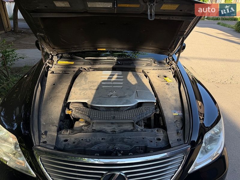 Седан Lexus LS 2008 в Одесі