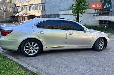 Седан Lexus LS 2007 в Черновцах фото 11 Седан Lexus LS 2007 в Черновцах