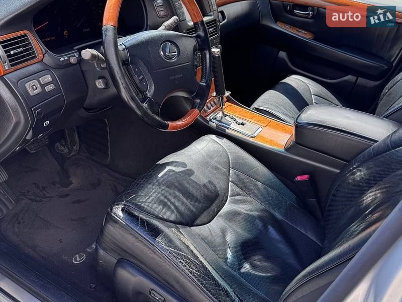 Седан Lexus LS 2001 в Киеве фото 3 Седан Lexus LS 2001 в Киеве
