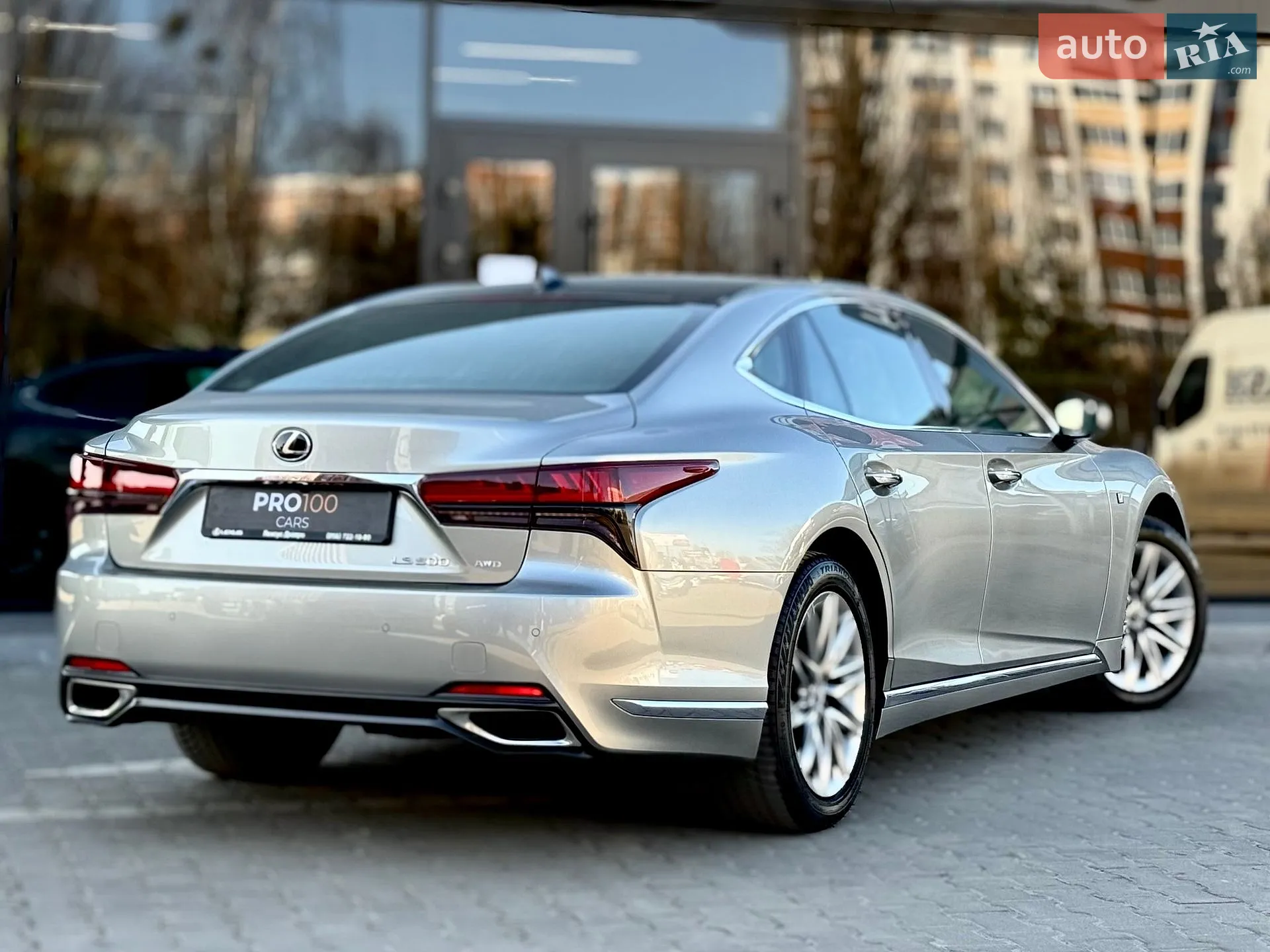 2020 Lexus LS - мініатюра 15