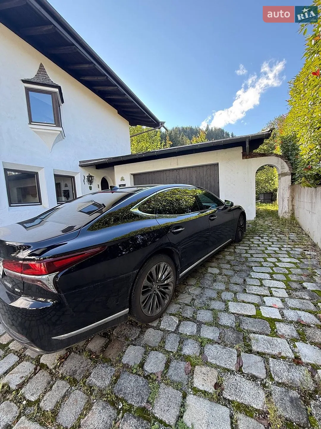 Lexus LS 2018