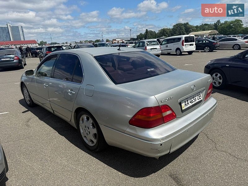 Седан Lexus LS 2001 в Киеве