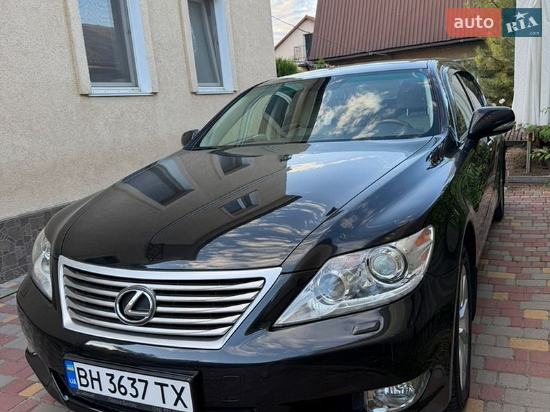 Седан Lexus LS 2011 в Одессе
