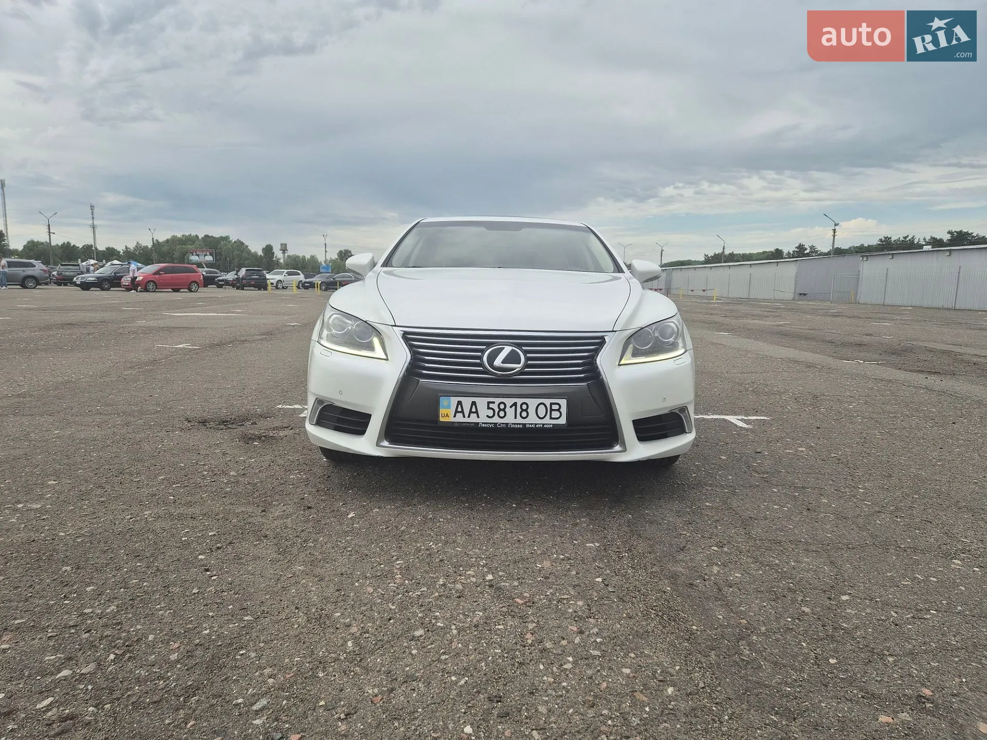 2013 Lexus LS - мініатюра 2