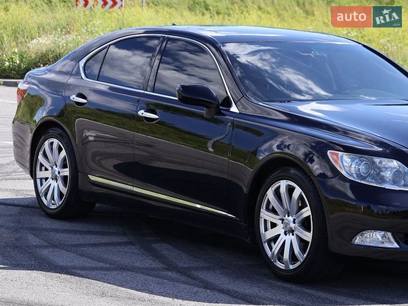 Седан Lexus LS 2007 в Полтаве