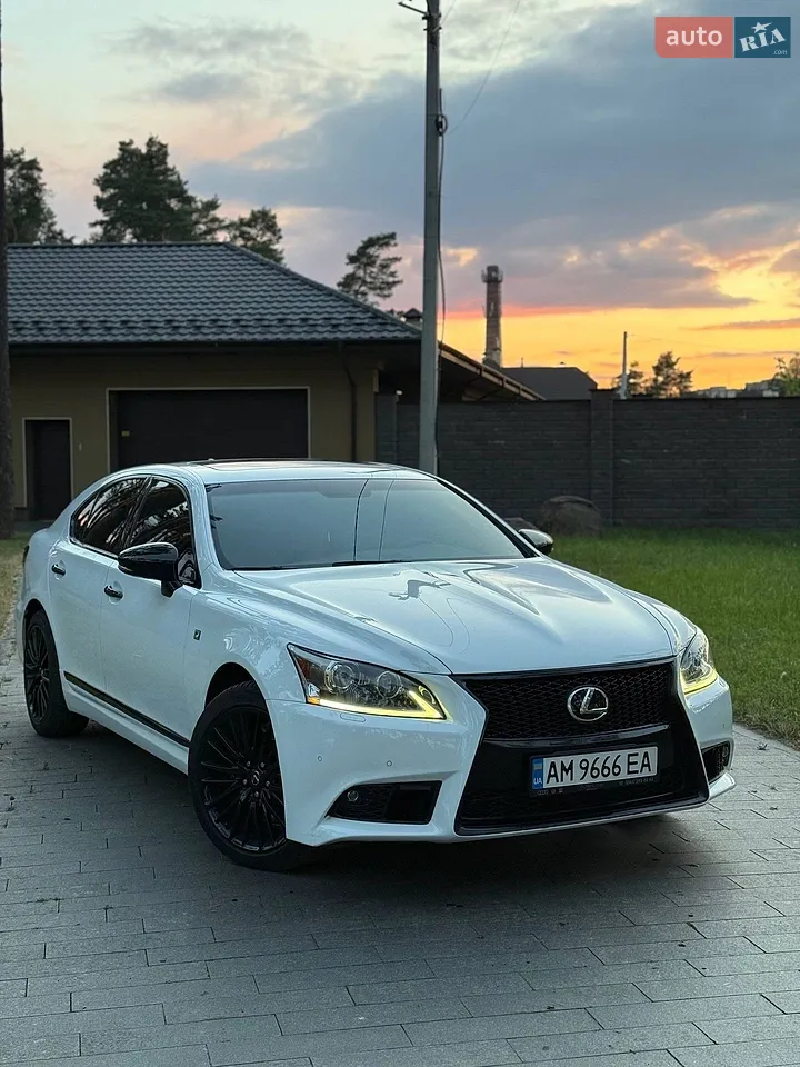 2013 Lexus LS - мініатюра 22