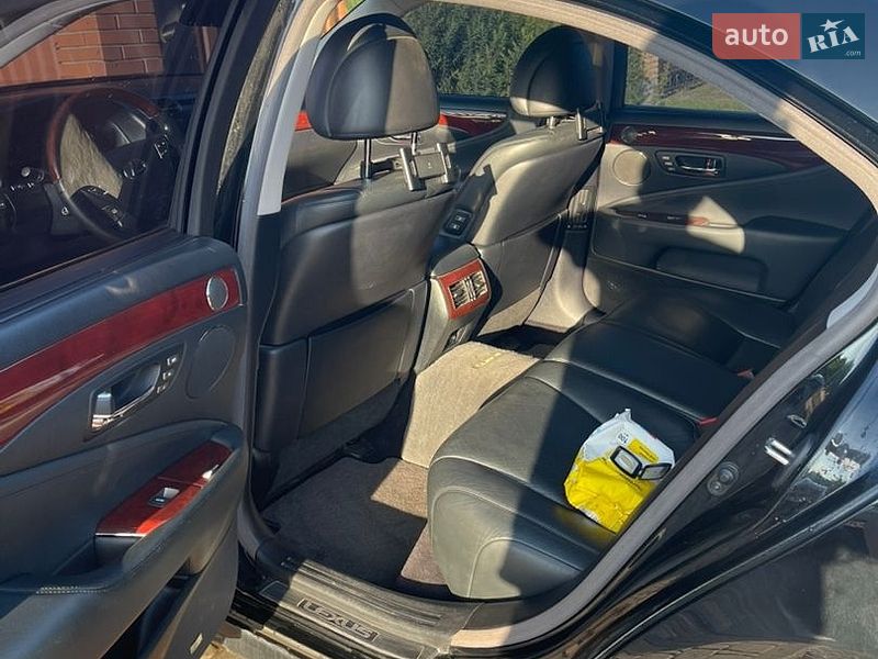 Седан Lexus LS 2007 в Житомирі