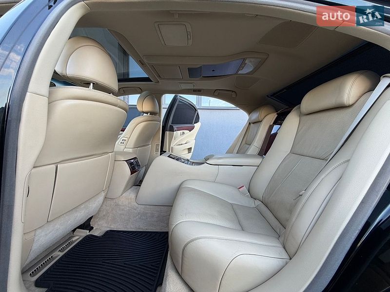 Седан Lexus LS 2007 в Ивано-Франковске