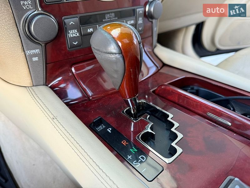 Седан Lexus LS 2007 в Ивано-Франковске