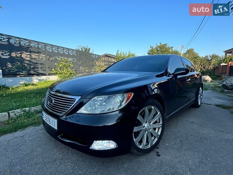 Седан Lexus LS 2007 в Полтаве