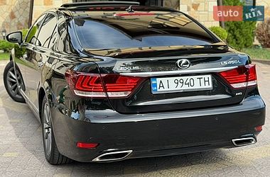 Седан Lexus LS 2012 в Тернополі