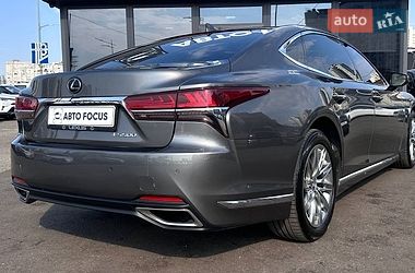 Седан Lexus LS 2018 в Киеве