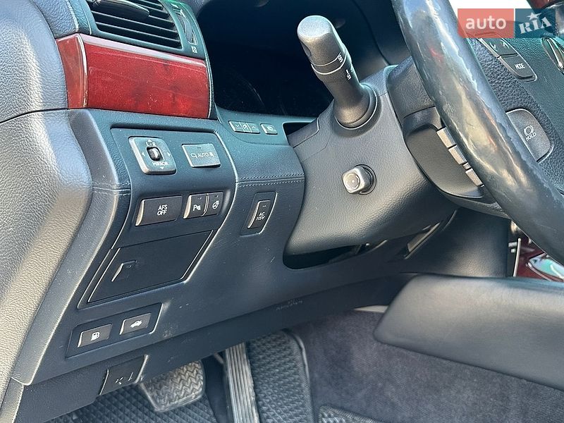Седан Lexus LS 2007 в Ивано-Франковске