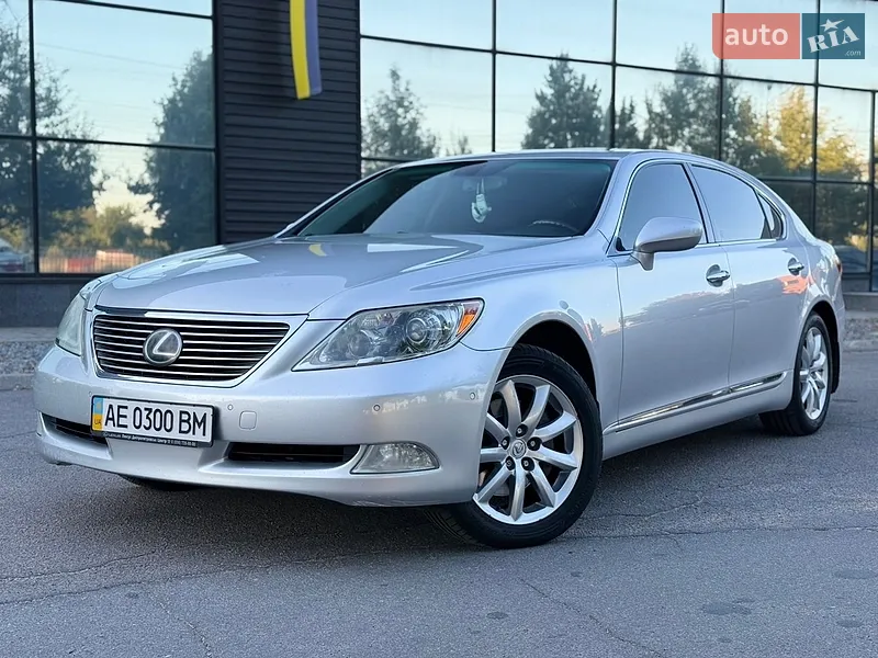 Lexus LS 2008