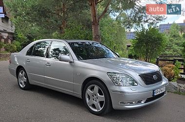 Седан Lexus LS 2004 в Киеве