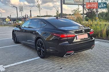 Седан Lexus LS 2023 в Львові
