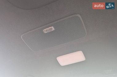 Седан Lexus LS 2023 в Львові