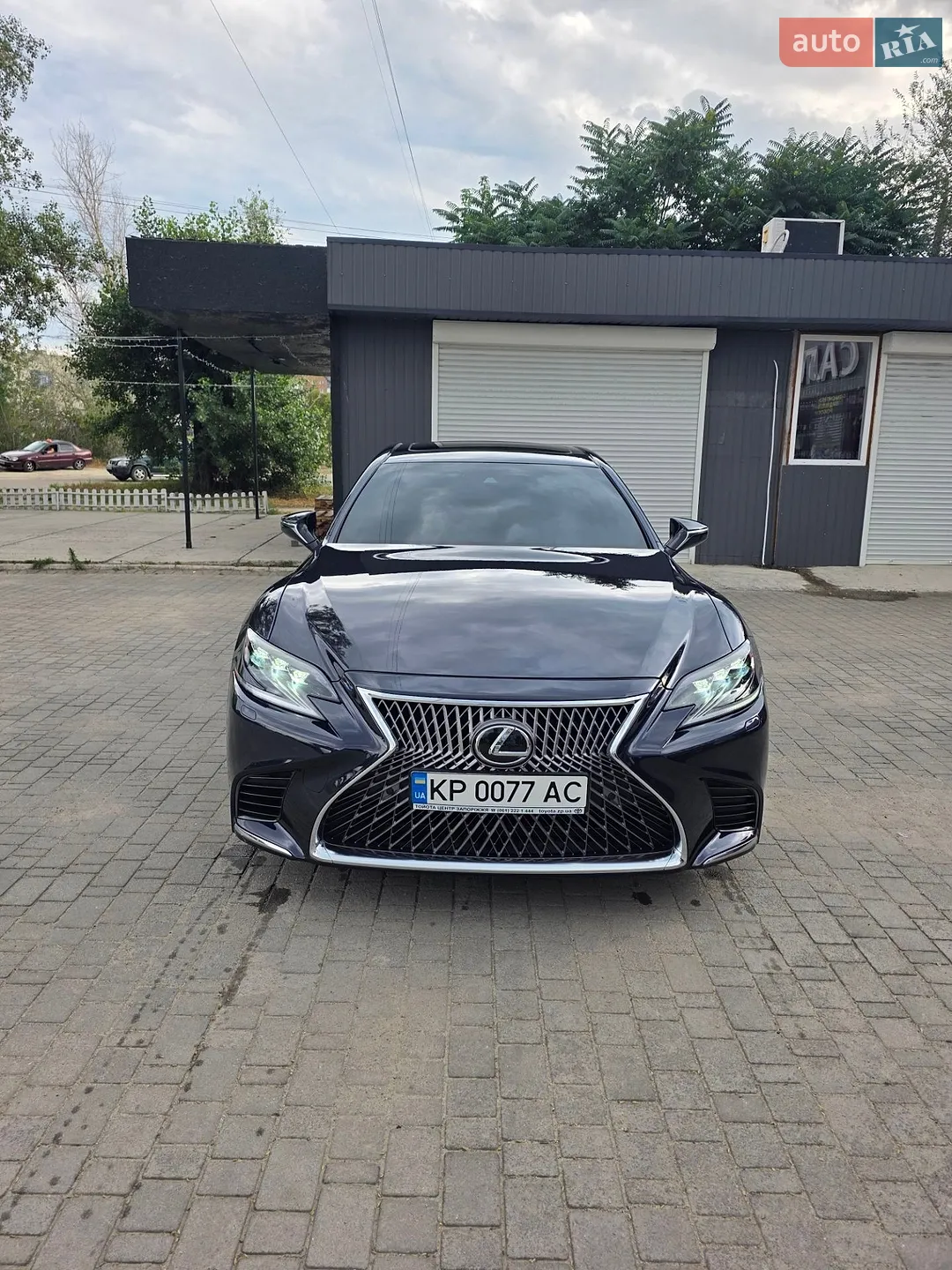 2019 Lexus LS - мініатюра 2