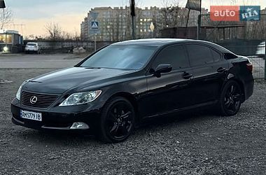 Седан Lexus LS 2007 в Киеве