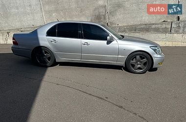 Седан Lexus LS 2003 в Киеве