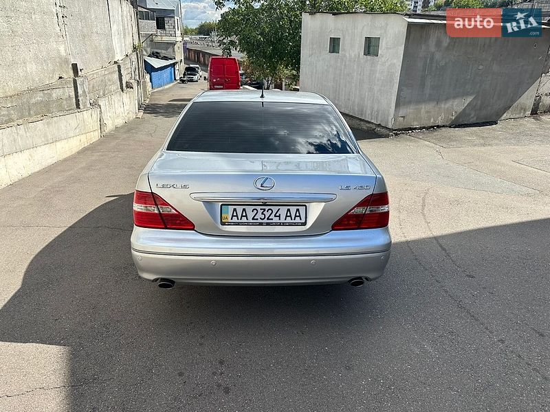 Седан Lexus LS 2003 в Киеве